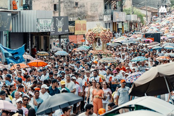Quels sont les conseils pour initier les enfants à la musique classique avec des activités ludiques ?