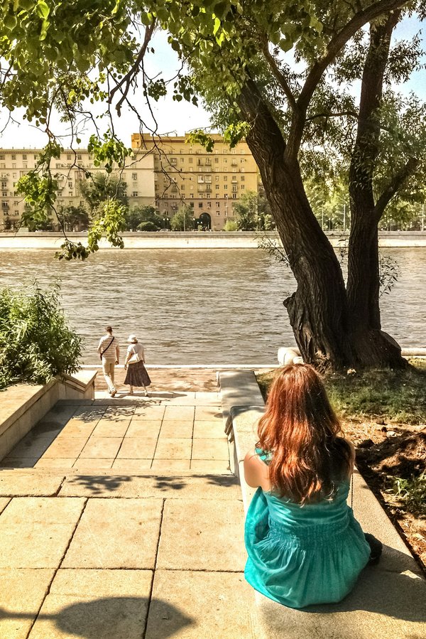 Comment habiller une cheminée en pierre de parement facilement ?
